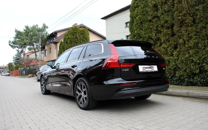 Volvo V60 cena 139900 przebieg: 29900, rok produkcji 2023 z Moryń małe 781